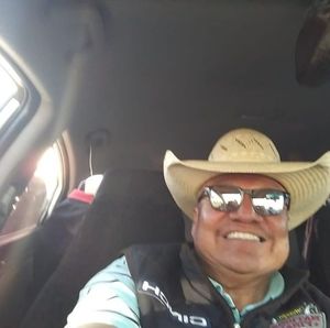 Meet your Posher, Manny